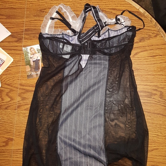 Pinstripe Chemise w/ Thong Size Small Lot 217 - Picture 7 of 8